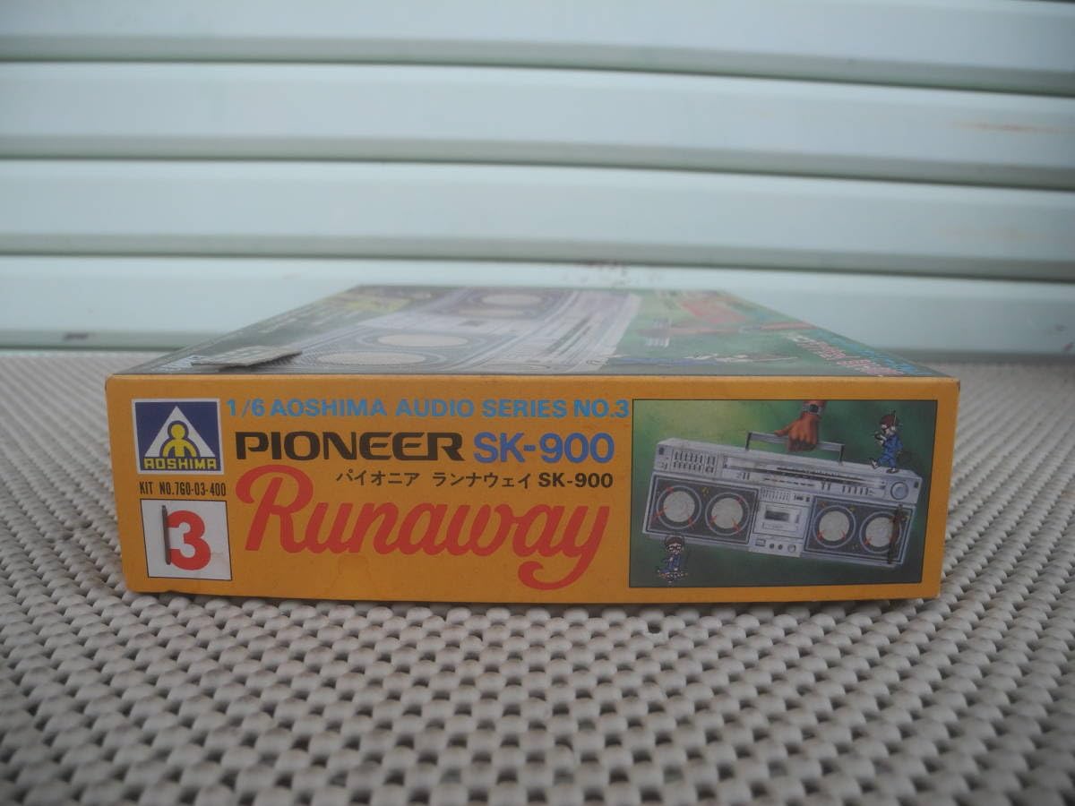Amazon.co.jp: プラモデル ラジカセ PIONEER Runaway SK-900 1/6